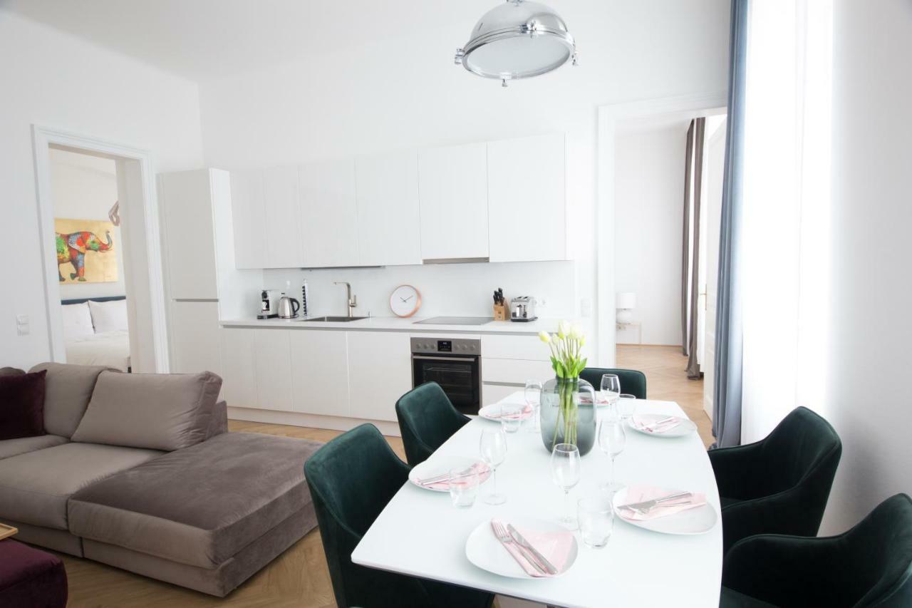 וינה Studio Apartments Opera - Mai'S Apartments מראה חיצוני תמונה