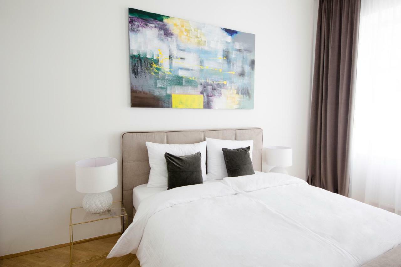 וינה Studio Apartments Opera - Mai'S Apartments מראה חיצוני תמונה