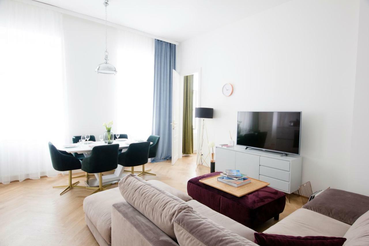 וינה Studio Apartments Opera - Mai'S Apartments מראה חיצוני תמונה